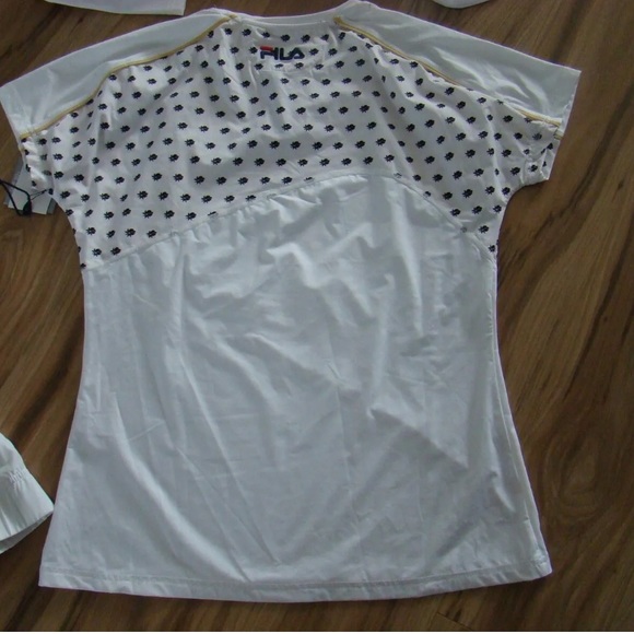 Fila Wild Card t-shirt Size Medium New with Tags - Picture 5 of 5